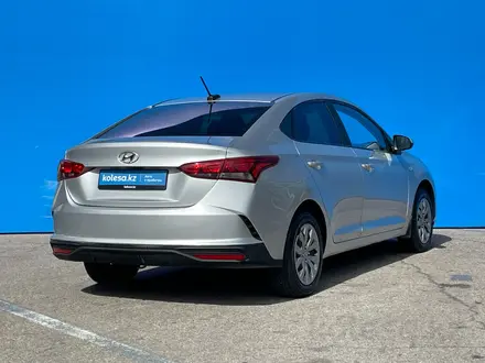 Hyundai Accent 2021 года за 7 800 000 тг. в Алматы – фото 3