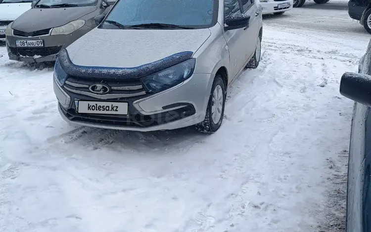 ВАЗ (Lada) Granta 2190 2019 годаүшін3 870 000 тг. в Караганда