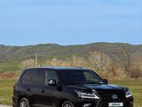 Lexus LX 570 2016 года за 45 000 000 тг. в Алматы