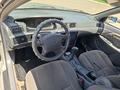 Toyota Camry 2001 годаүшін3 300 000 тг. в Алматы – фото 5
