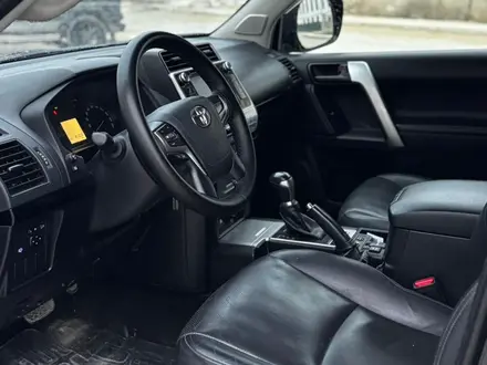 Toyota Land Cruiser Prado 2017 года за 21 000 000 тг. в Актау – фото 13