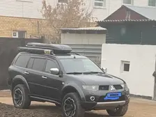 Mitsubishi Pajero Sport, 2011