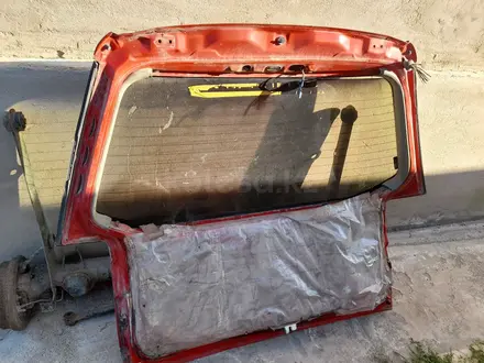 Крышка багажник за 35 000 тг. в Байсерке – фото 2
