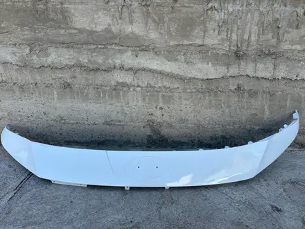 Верхняя накладка переднего бампера под эмблему белая Elantra 23-н.в. (SAW) за 25 000 тг. в Алматы
