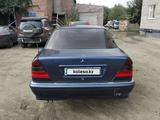 Mercedes-Benz C 200 1994 года за 1 200 000 тг. в Семей – фото 2