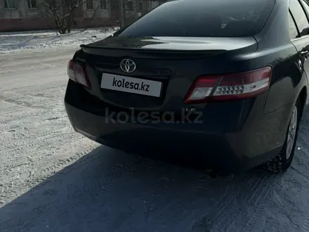 Toyota Camry 2011 года за 7 300 000 тг. в Семей – фото 4