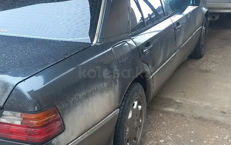 Mercedes-Benz E 200 1993 годаүшін1 400 000 тг. в Алматы