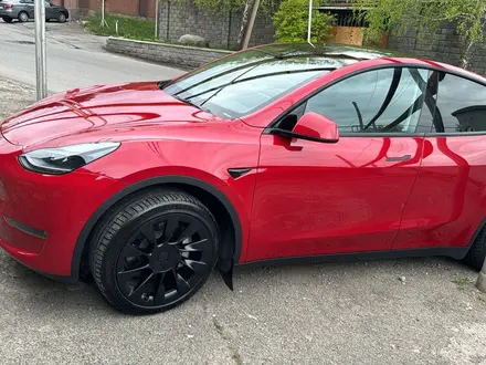 Tesla Model Y 2023 года за 19 000 000 тг. в Алматы