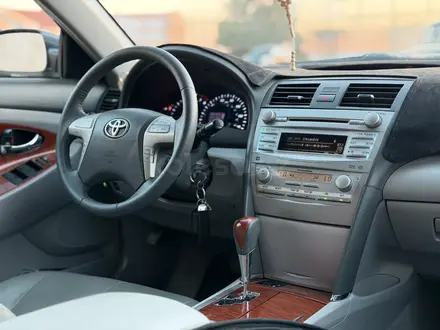 Toyota Camry 2011 года за 5 200 000 тг. в Актау – фото 20