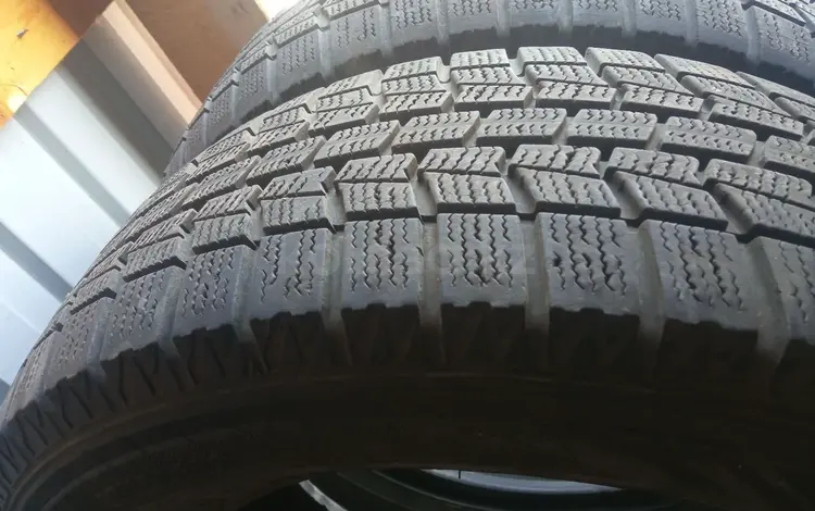 Шины зимние R16 за 35 000 тг. в Алматы