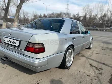 Mercedes-Benz E 500 1995 года за 3 900 000 тг. в Алматы – фото 11