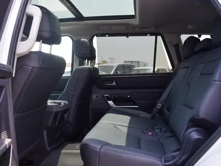 Toyota Sequoia 2023 года за 44 641 014 тг. в Алматы – фото 19