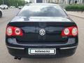 Volkswagen Passat 2005 года за 4 200 000 тг. в Астана – фото 5
