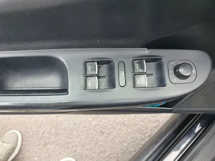 Volkswagen Passat 2005 года за 4 200 000 тг. в Астана – фото 20