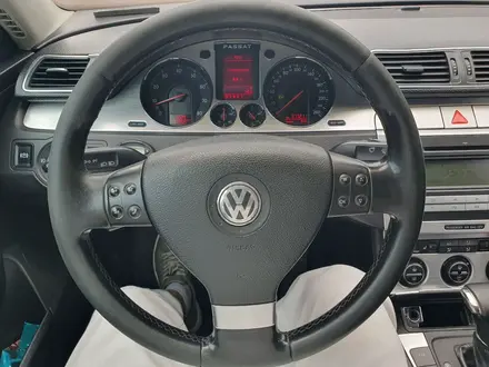 Volkswagen Passat 2005 года за 4 200 000 тг. в Астана – фото 27