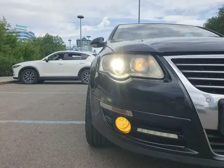 Volkswagen Passat 2005 года за 4 200 000 тг. в Астана – фото 31