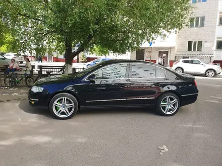 Volkswagen Passat 2005 года за 4 200 000 тг. в Астана – фото 4