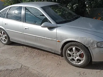 Opel Vectra 2001 года за 990 000 тг. в Уральск – фото 10