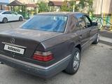 Mercedes-Benz E 200 1994 годаүшін1 650 000 тг. в Шымкент – фото 4