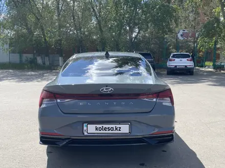 Hyundai Elantra 2021 года за 9 900 000 тг. в Костанай – фото 21