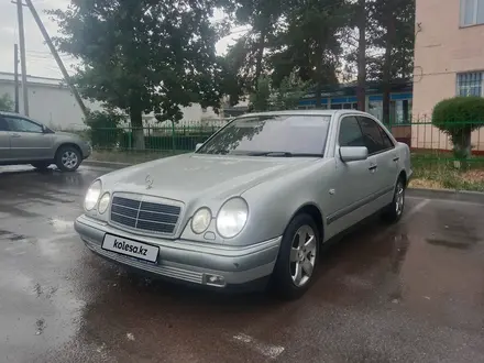 Mercedes-Benz E 280 1996 года за 4 000 000 тг. в Кызылорда – фото 27