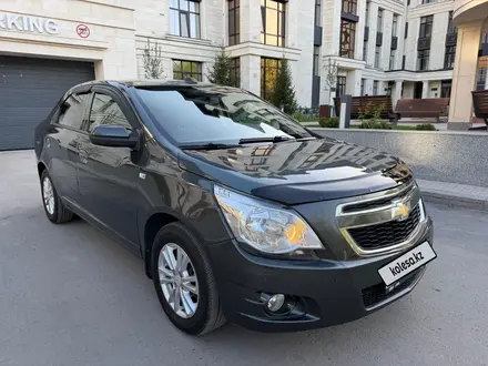 Chevrolet Cobalt 2021 года за 5 100 000 тг. в Караганда – фото 2