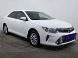 Toyota Camry 2015 годаүшін9 790 000 тг. в Астана – фото 3