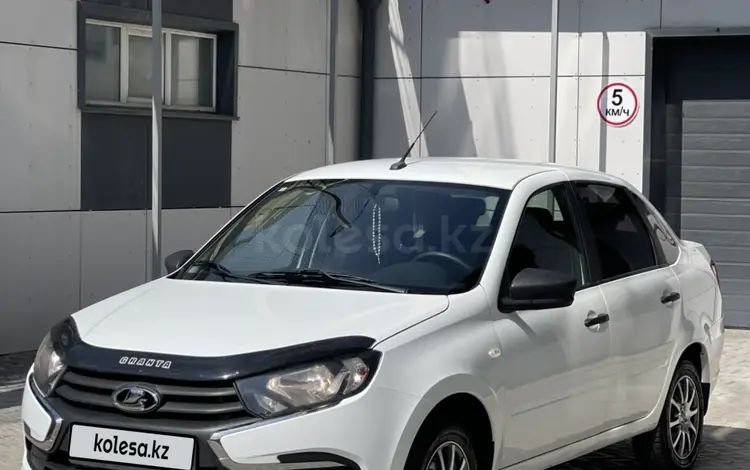 ВАЗ (Lada) Granta 2190 2020 годаүшін3 800 000 тг. в Семей