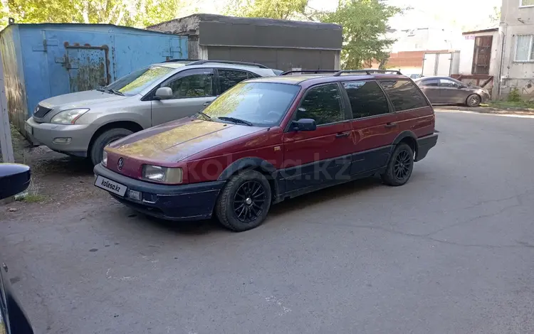 Volkswagen Passat 1990 года за 950 000 тг. в Павлодар