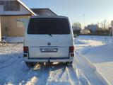 Volkswagen Multivan 2001 годаfor6 000 000 тг. в Петропавловск – фото 3