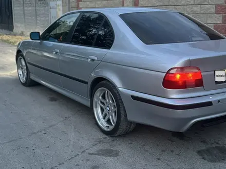 BMW 528 1998 года за 3 800 000 тг. в Тараз – фото 3