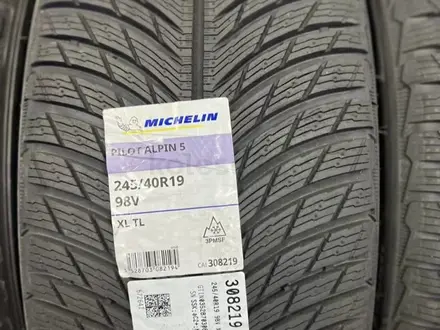 Michelin X-Ice Snow 245/40 R19 275/35 R19 за 220 000 тг. в Атырау – фото 2