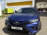 Toyota Camry 2017 года за 7 400 000 тг. в Уральск