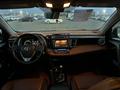 Toyota RAV4 Prestige 2017 года за 9 000 000 тг. в Атырау – фото 12
