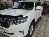 Toyota Land Cruiser Prado 2022 года за 25 500 000 тг. в Шымкент