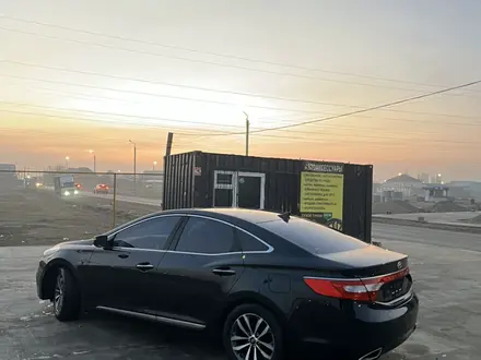 Hyundai Grandeur 2012 года за 8 500 000 тг. в Тараз – фото 5