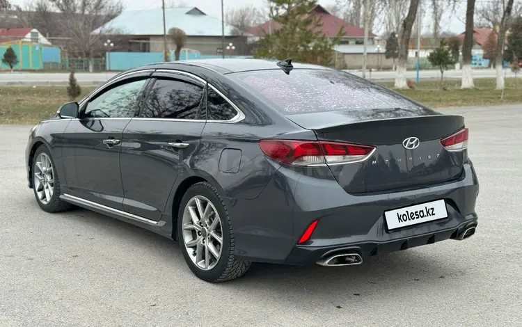 Hyundai Sonata 2018 года за 8 750 000 тг. в Шымкент