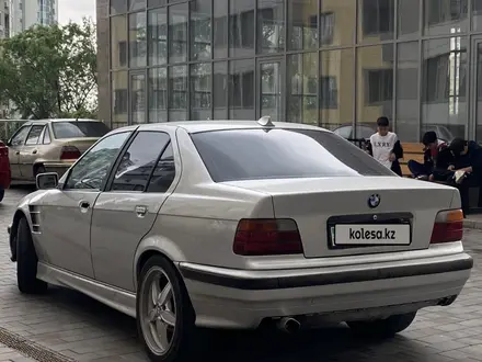 BMW 320 1996 года за 2 800 000 тг. в Алматы – фото 6