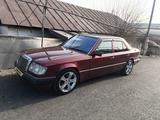 Mercedes-Benz E 220 1991 года за 3 200 000 тг. в Алматы