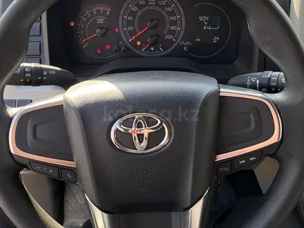 Toyota Hiace 2022 года за 21 700 000 тг. в Актобе – фото 11
