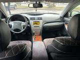 Toyota Camry 2010 года за 6 550 000 тг. в Тараз – фото 4