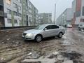 Volkswagen Passat 2006 года за 3 500 000 тг. в Астана – фото 2