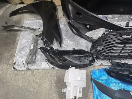 Кузовные запчасти и оптика Toyota Camry 80, оригинал/дубликат за 5 000 тг. в Астана – фото 2