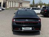 Hyundai Sonata 2023 года за 13 700 000 тг. в Алматы – фото 5
