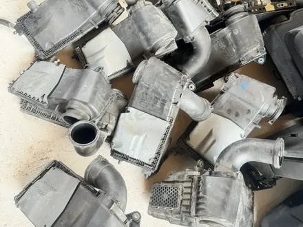 Корпус воздушного фильтра за 25 000 тг. в Алматы