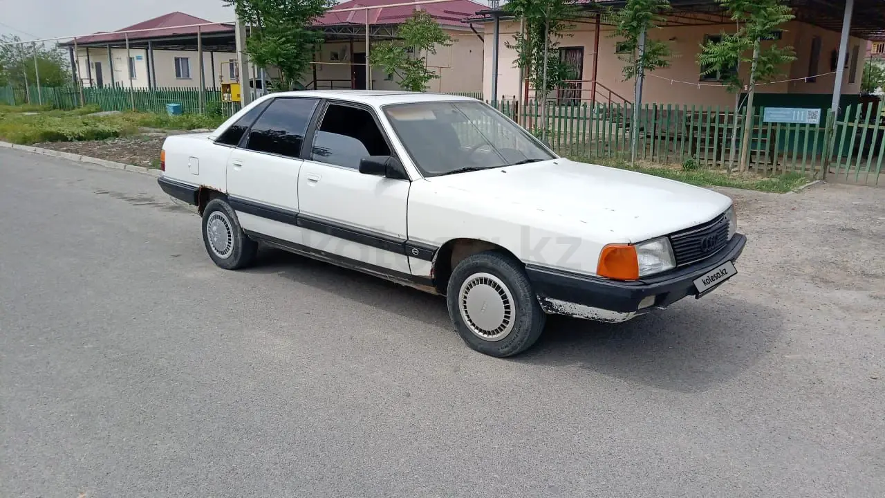 Audi 100, 1986