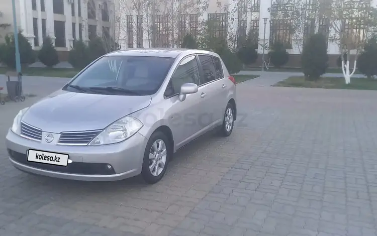 Nissan Tiida 2007 годаүшін4 300 000 тг. в Жанаозен