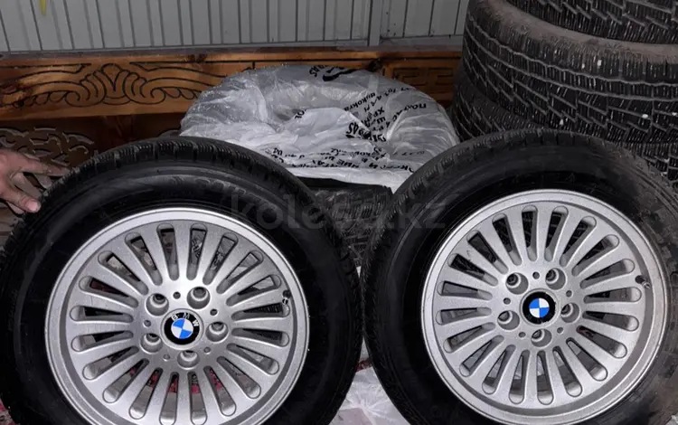 Диски с зимней резиной состояние отличное за 100 000 тг. в Алматы