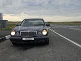 Mercedes-Benz E 280 1997 годаүшін3 150 000 тг. в Семей – фото 3