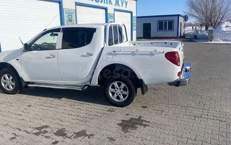 Mitsubishi L200 2008 годаүшін5 500 000 тг. в Семей